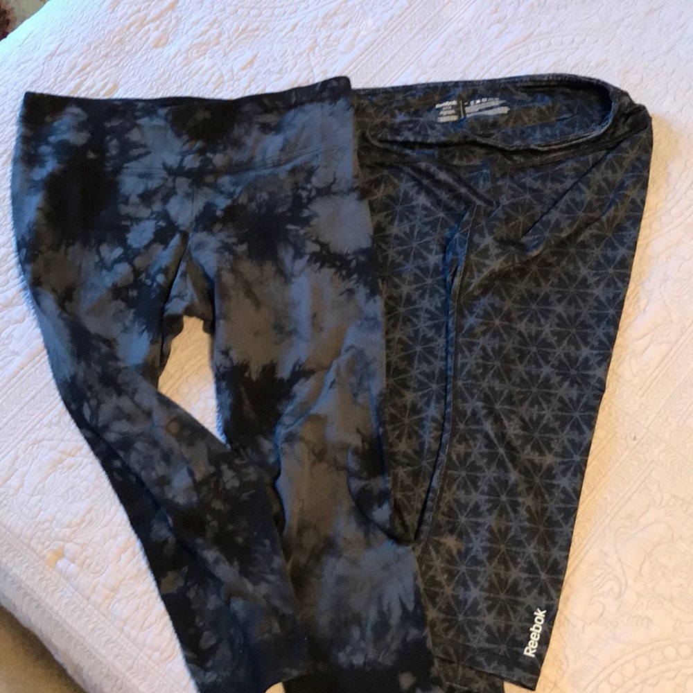 Two pair Capri leggings